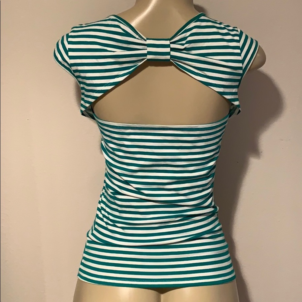 NWOT! Open back top